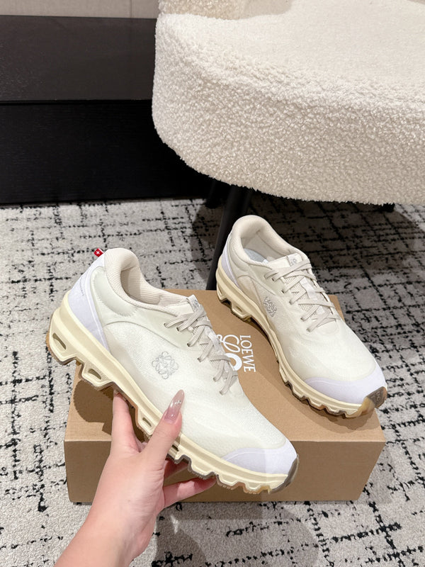 Loewe Ballet Runner 2.0 Sneaker Cream Mesh 500513