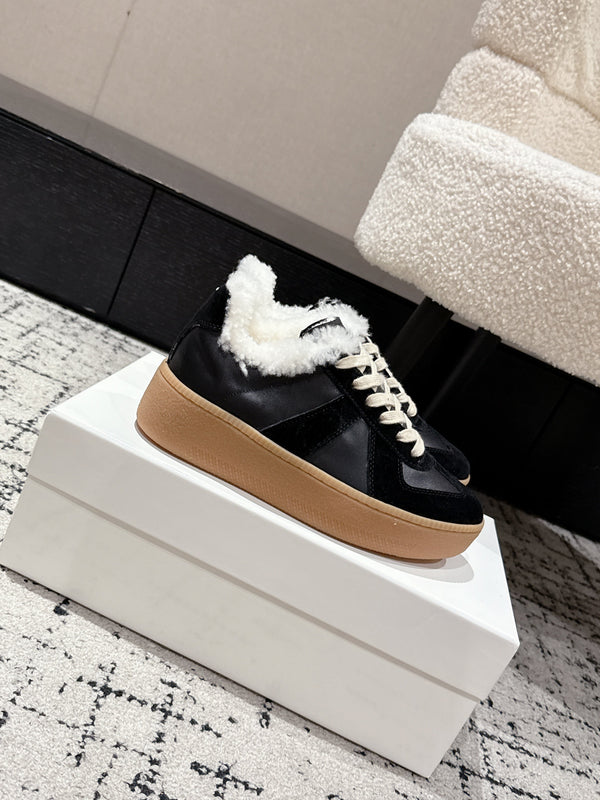 MM Platform Chaussures d'entraînement allemandes 50mm Daim noir Fourrure de mouton 558418