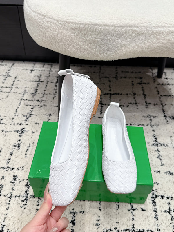 BV Charlotte Ballet Flat White Woven Leather 769994