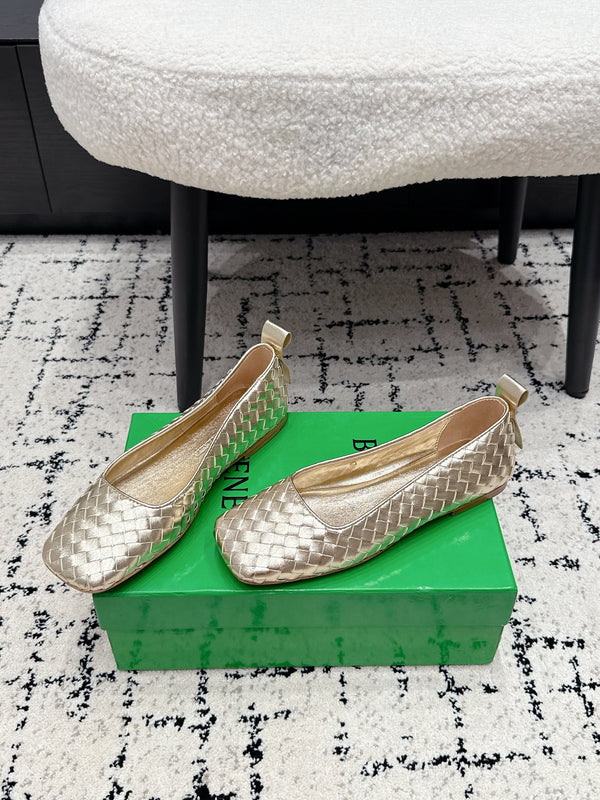 BV Charlotte Ballet Flat Gold Woven Leather 769995