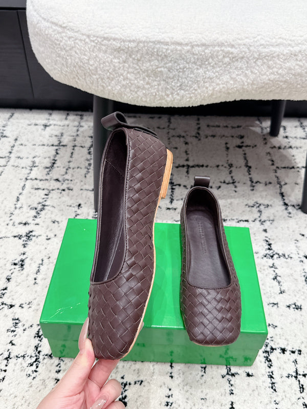 BV Charlotte Ballet Flat Coffee Woven Leather 769990
