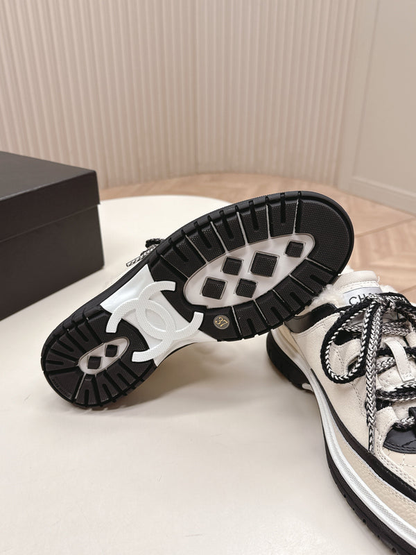 CC 25B Panda Sneakers White Fur Leather 542365