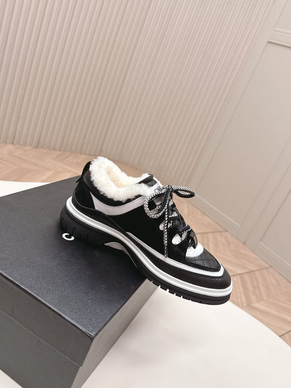 CC 25B Panda Sneakers Black White Fur Leather 542366