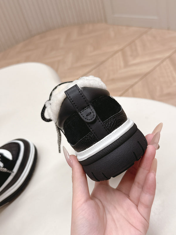 CC 25B Panda Sneakers Black White Fur Leather 542366