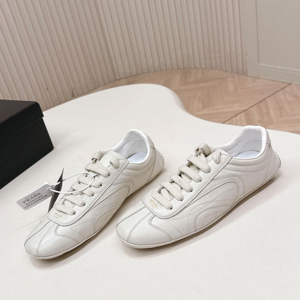 Prada 26ss German Training Cuir Blanc cassé 644221
