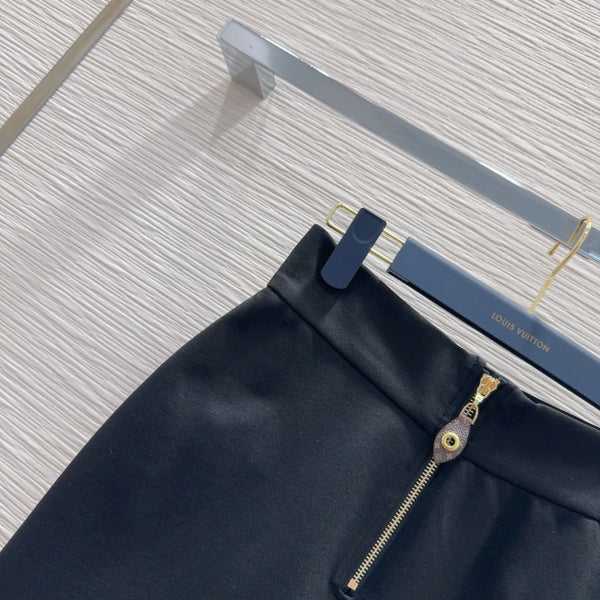 LV 25 Short Skirt Black Polyester