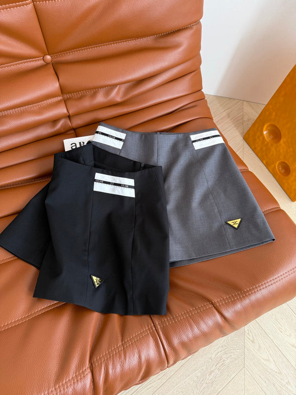Pantaloncini a gamba larga Celine 25 in poliestere nero e grigio