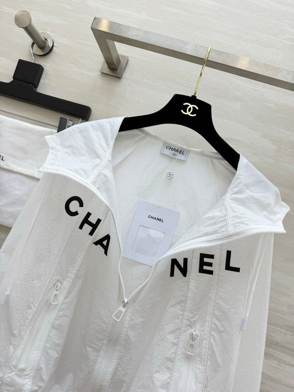 CC 26s Hooded Sunscreen Jacket White Nylon 398846