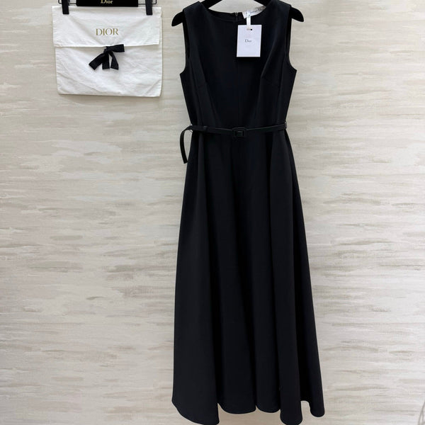 CD 26s Mid-Length Flared Dress Belt Black Wool and Silk Shantung 414143
