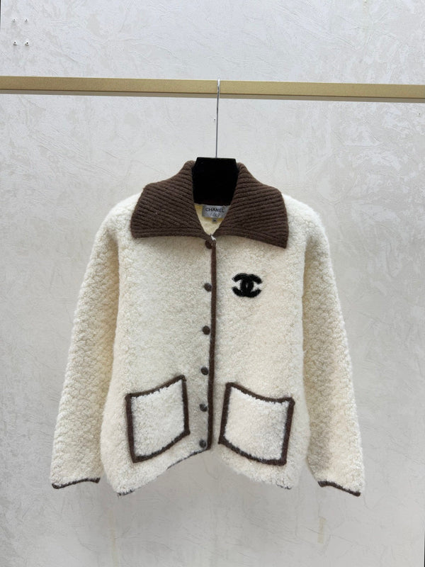 Chanel 2025 Veste Laine Marron et Blanche 716297
