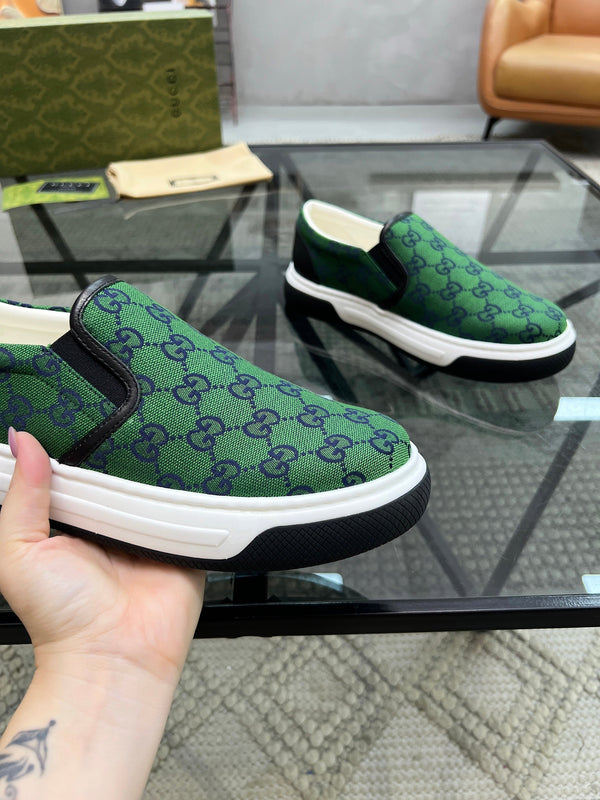 GG Men's Slip on Loafer Green Printed Fabric 721522