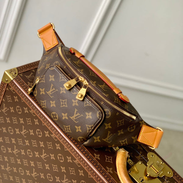LV Bumbag 15cm Brown Monogram Canvas 330770