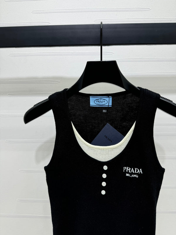 Prada 25 Tank Top Wool with Acrylic 233445