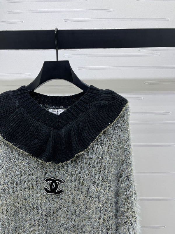 Chanel 2025 Pull scintillant à col volanté gris noir Polyester Laine 319566