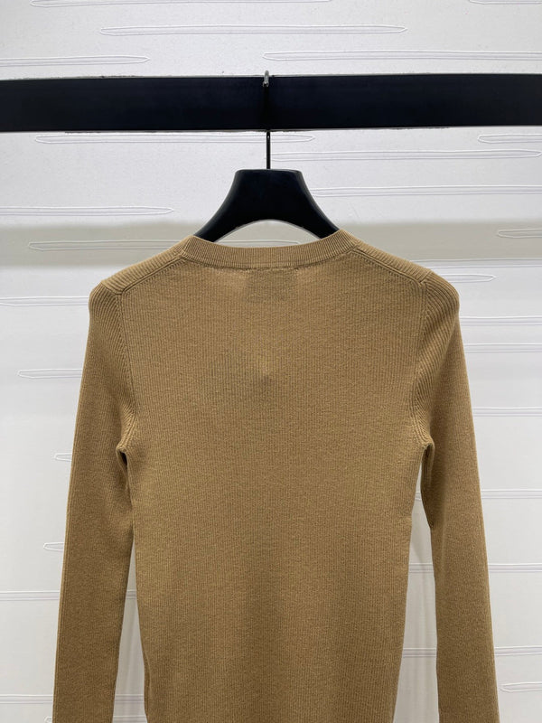 Pull Prada en laine intarsia avec logo, en laine camel 351032
