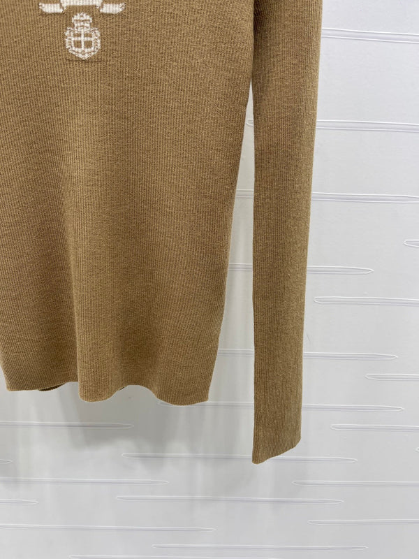 Pull Prada en laine intarsia avec logo, en laine camel 351032