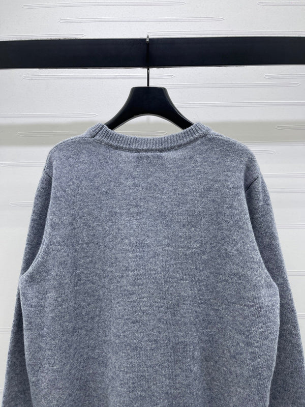 Pull gris à motifs floraux Chanel brodé 340998