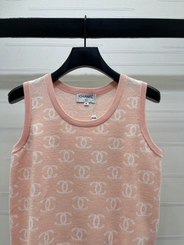 CC 26sGilet tricoté en jacquard Laine rose 344122