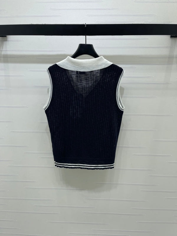 CD 26s Collared Knit Vest Lyocell Polyester 401590
