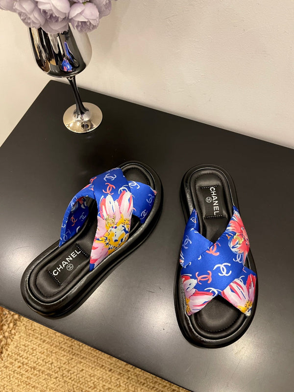 CC 25 Platform Slide in tessuto blu in pelle di pecora 334741