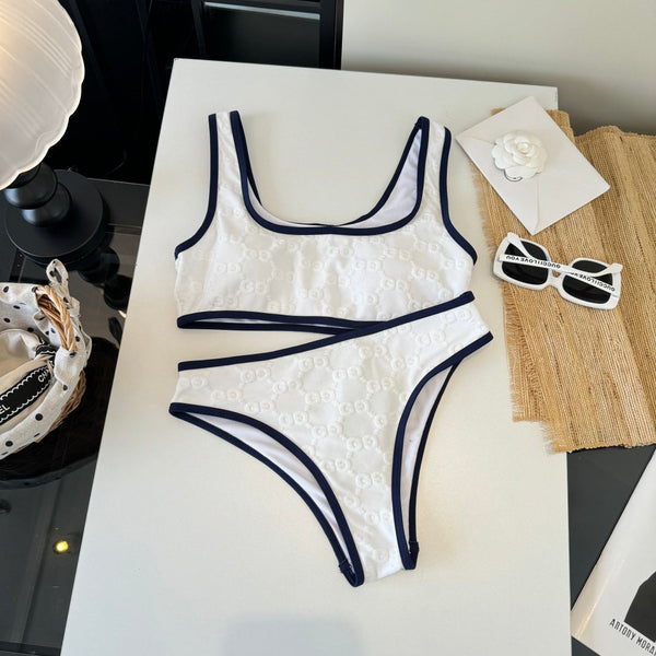 Gucci 26s Two-Piece White Cotton 184236