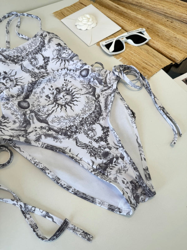 CD 26s One-Piece Bikini Black Colorful 201816