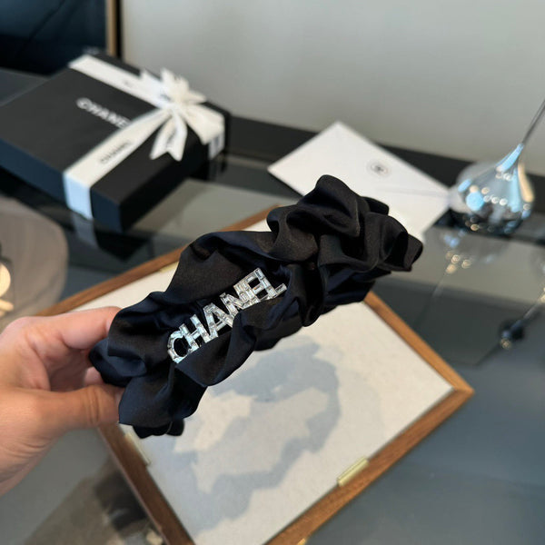 CC 26s Black Headband 275561