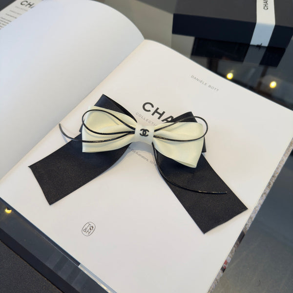 CC 26s Black White Bow Hair 275570