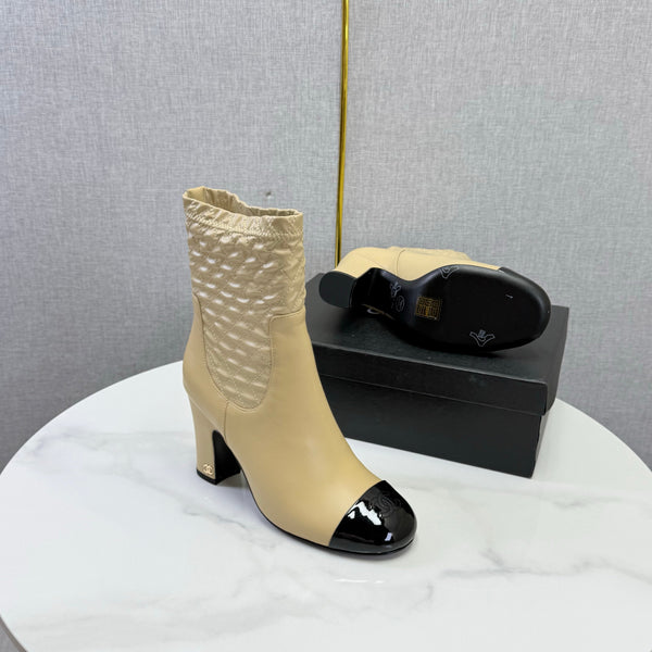 CC 26s Quilted Ankle Boots Leather 167803