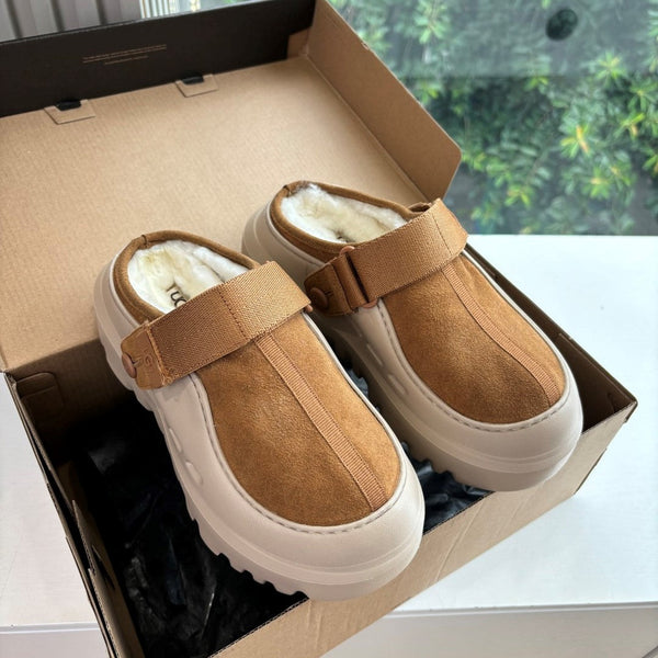 UGG PeakMod Mule Brown Beige Suede 525927