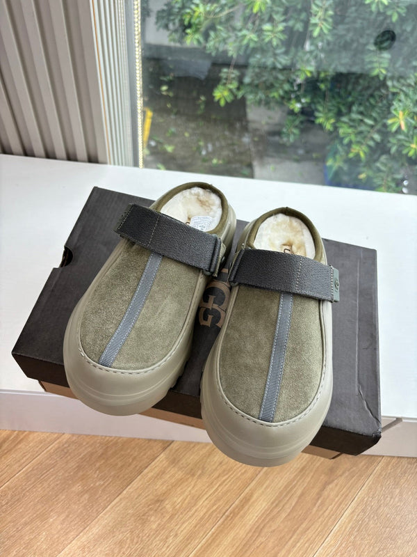 UGG PeakMod Mule Grayish Olive Suede 525930