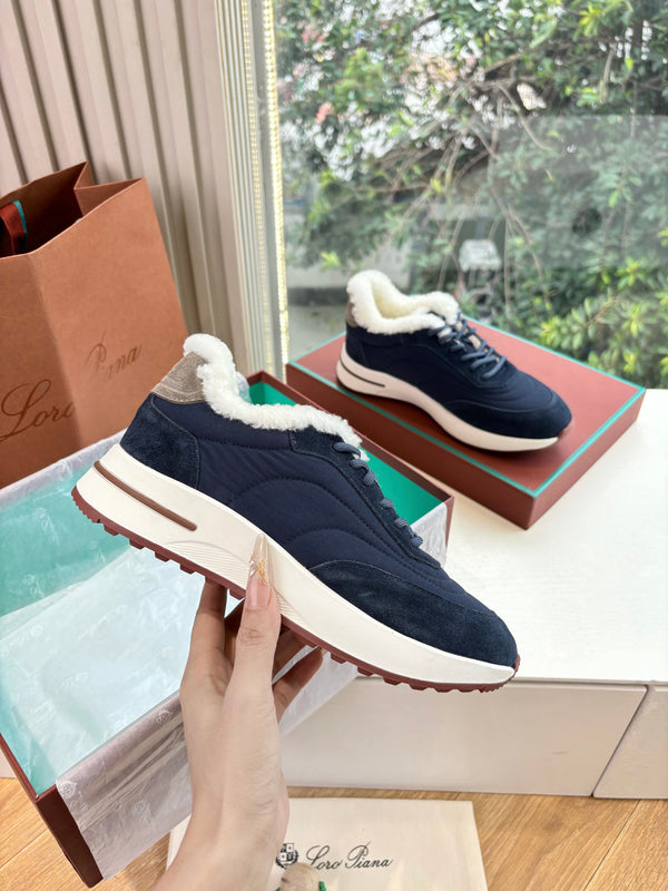 LP Weekend Walk Sneaker Navy Blue Fur Suede 549516