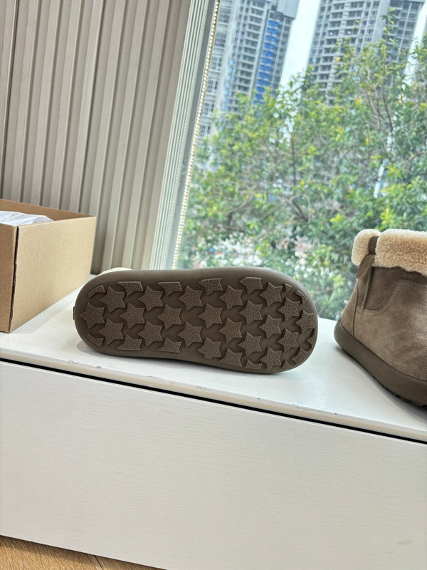 UGG Jorie Boots Coffee Wool Suede 525944