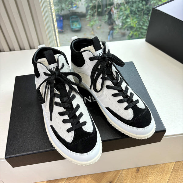 CC 25B Sneakers White Black Suede 548914