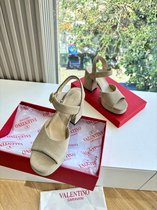 Valentino Sandale à Plateforme Fawcette Daim Khaki Clair 702294