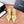 CC 26s Escarpins à Nœud Bride Arrière Daim Beige 703668