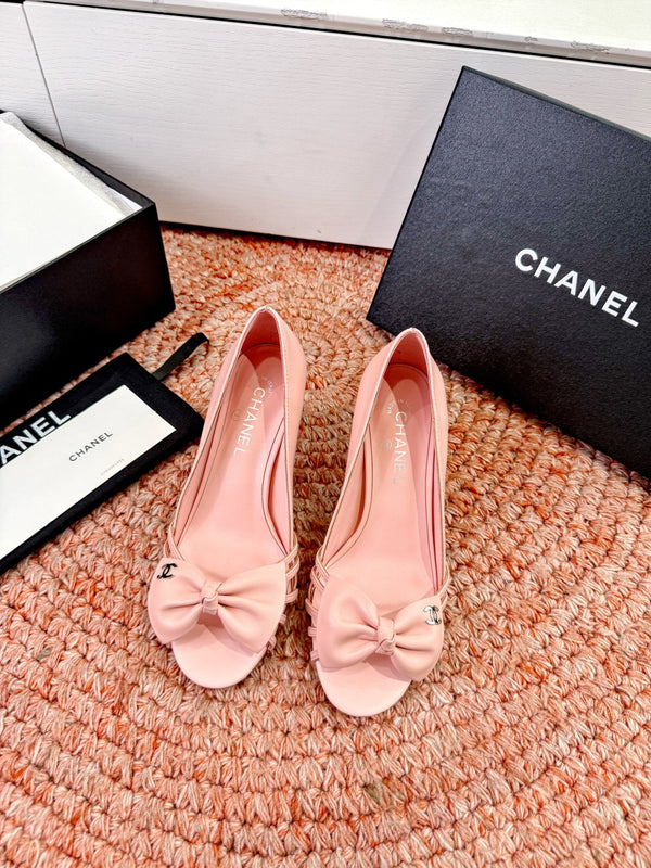 CC 26s Bow High Heels Pink Sheepskin 703677