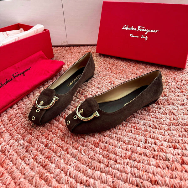 Ferragamo Gancini Ballet Flat Dark Brown Suede 760474