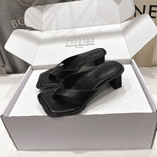 MM High-Heeled Flip-Flops Black Cowhide 896512