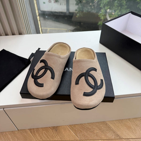 CC 26s Mules Taupe Suede 967491