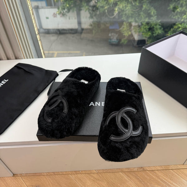 CC 26s Mules Black Shearling 967541