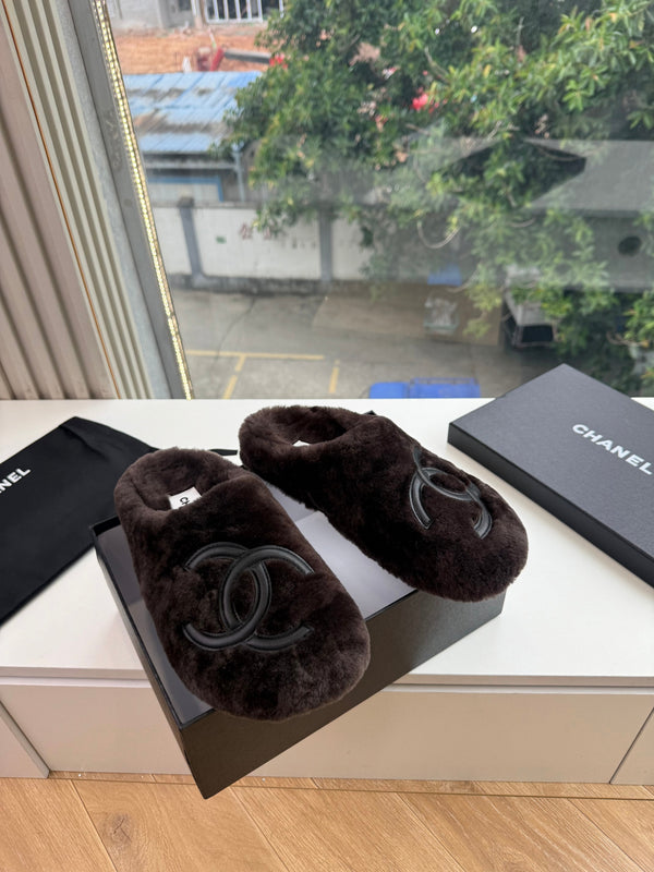 CC 26s Mules Dark Brown Shearling 967543