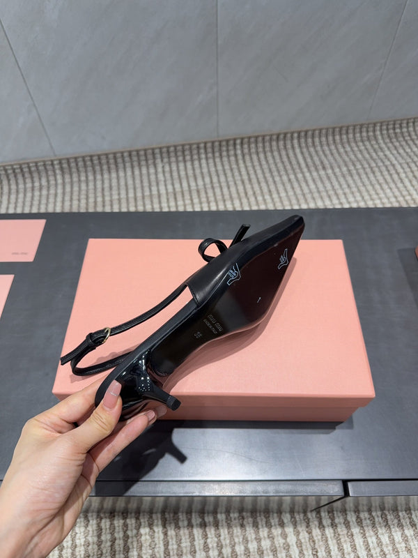 Miu 26s Slingback 55mm In Black Calfskin With Bow
