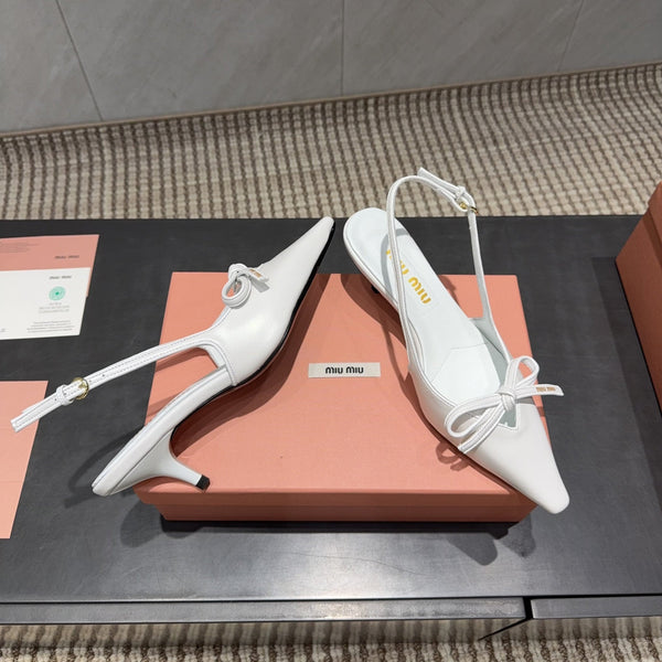 Miu 26s Slingback 55mm In White Calfskin With Bow