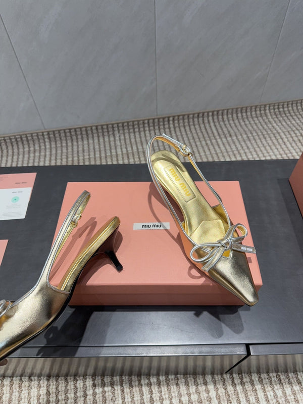 Miu 26s Slingback 55mm In Gold Calfskin With Bow