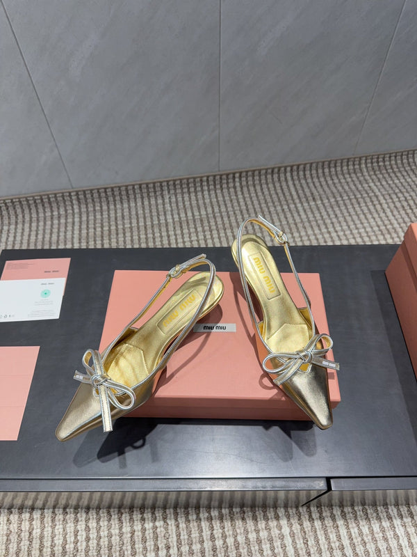 Miu 26s Slingback 55mm In Gold Calfskin With Bow