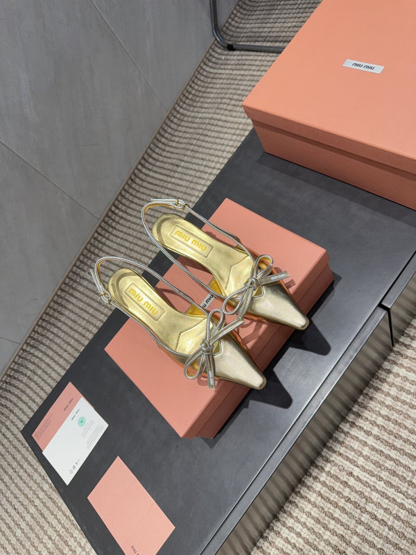 Miu 26s Slingback 55mm In Gold Calfskin With Bow