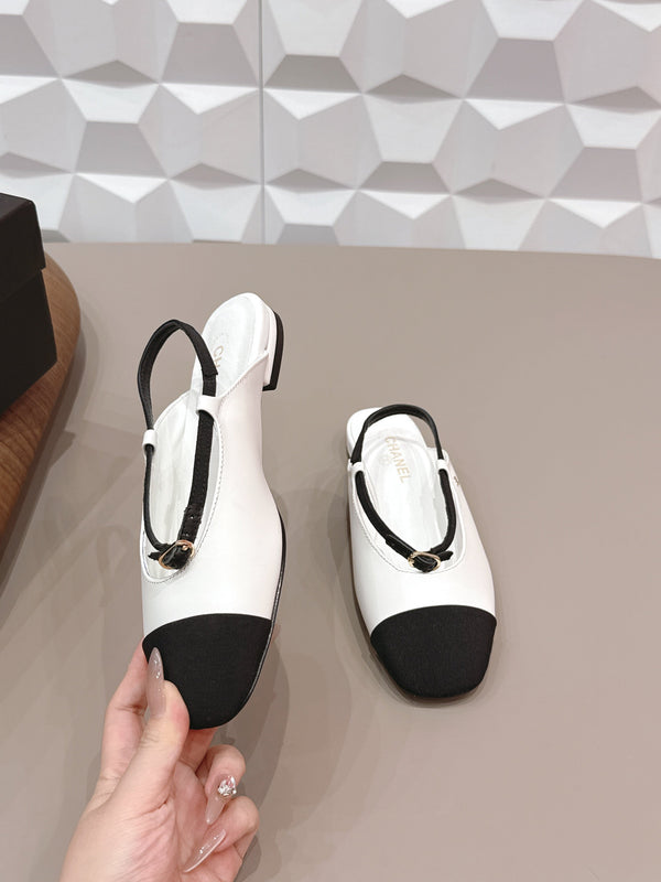 Ballerines à bout rond et arrière ouvert CC 26s Tissu Noir Blanc Cuir 613257