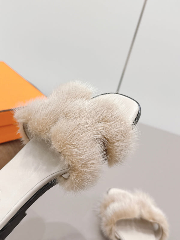 HM 25 Oran Cream Fur Leather 738412