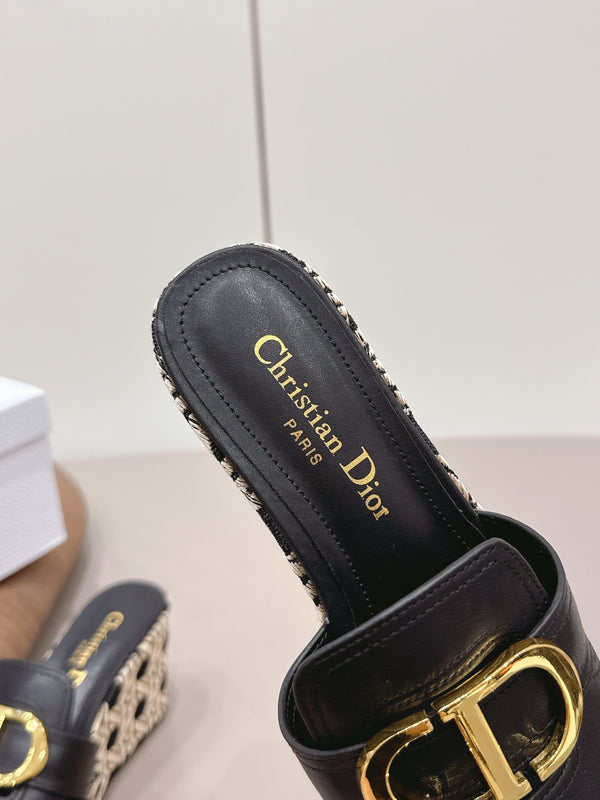 Mules compensées CD 30 Montaigne 8 cm en cuir de veau noir 738317